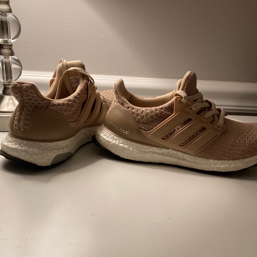 Adidas UltraBoost 4.0 Ash Pearl Knit Running Shoes